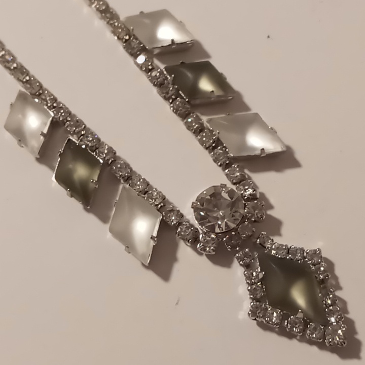 Vintage Collar Necklace With Hook Clasp Not Marked Etched Glass